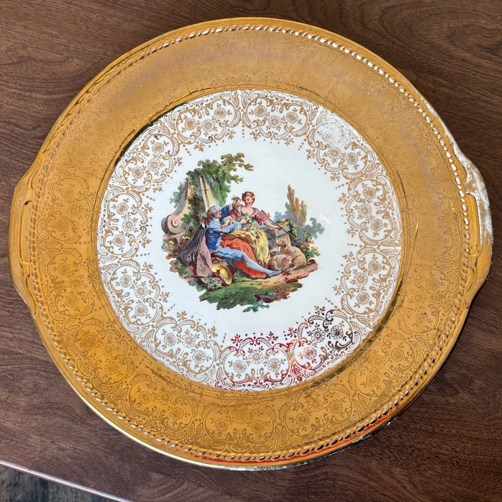 Vintage Decorative 22k Gold Plate Royal China Courting Couple
